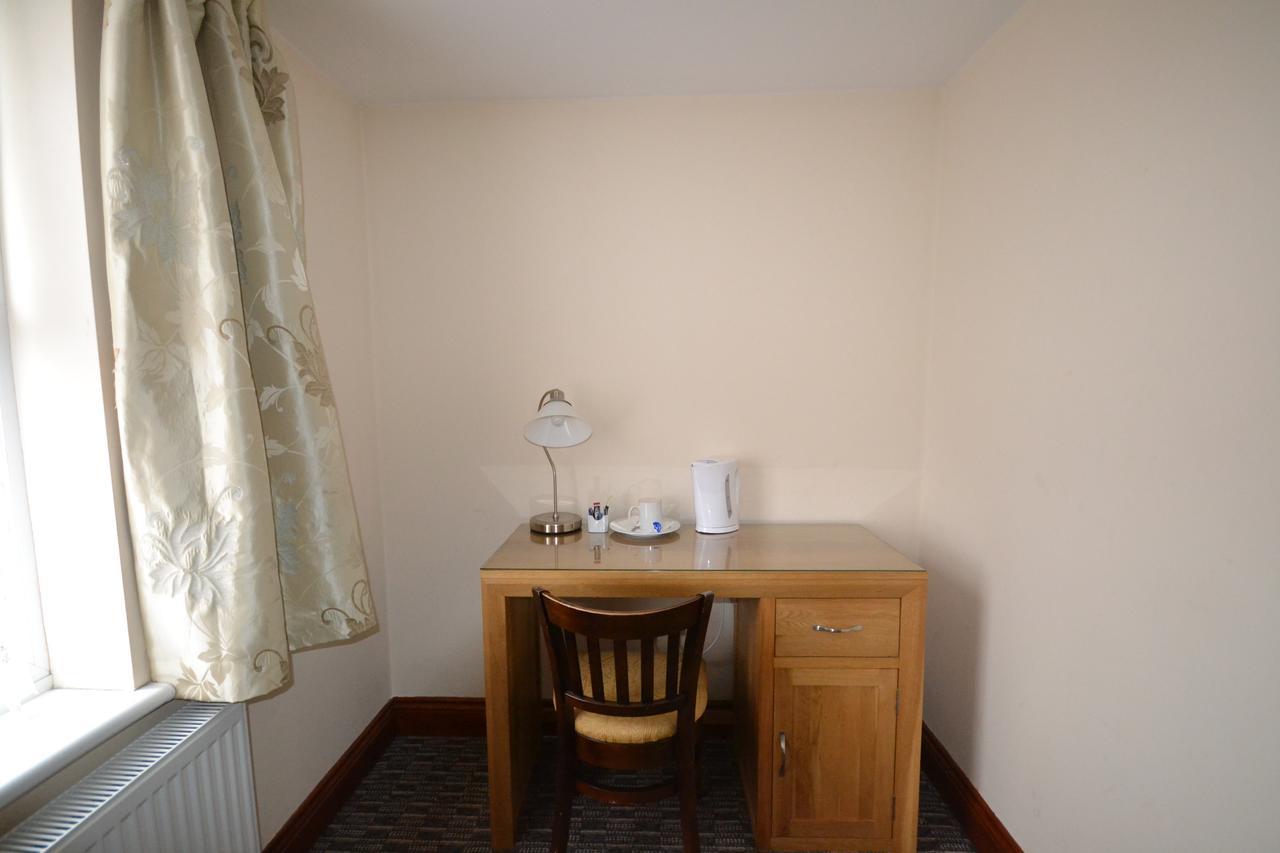 Airport Guest House Slough Dış mekan fotoğraf