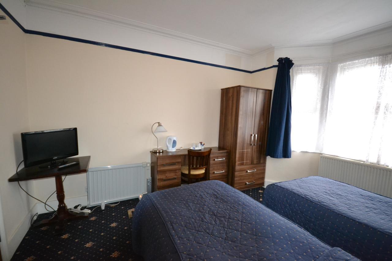 Airport Guest House Slough Dış mekan fotoğraf