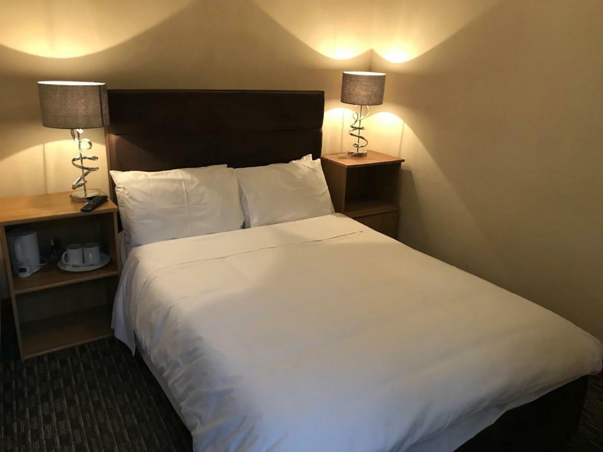 Airport Guest House Slough Dış mekan fotoğraf
